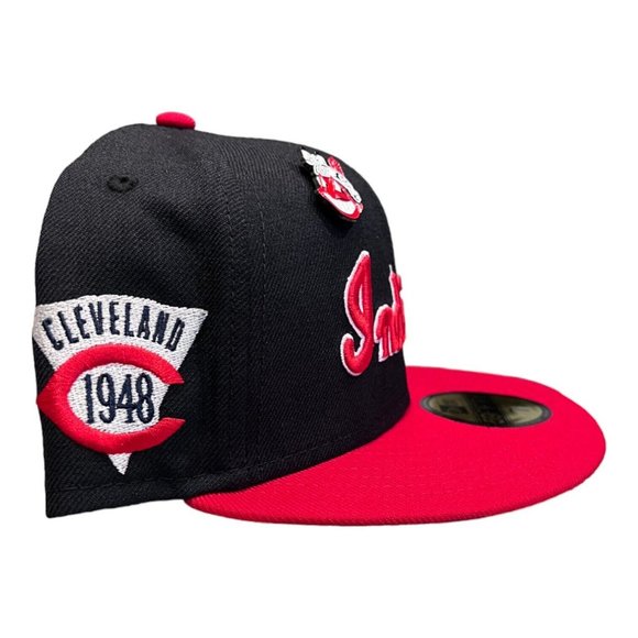 s-l400.jpg New Era Cleveland Indians 2 Tone 59FIFTY Fitted Hat Cap W/ Chief Wahoo Pin